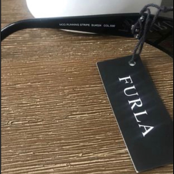 FURLA Unisex Sunglasses - Picture 4 of 5